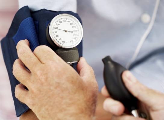 LA DIETA VEGETARIANA ABBASSA LA PRESSIONE